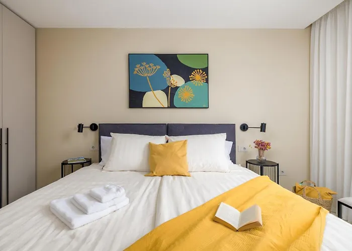 Castanea By Villsy * Pazin